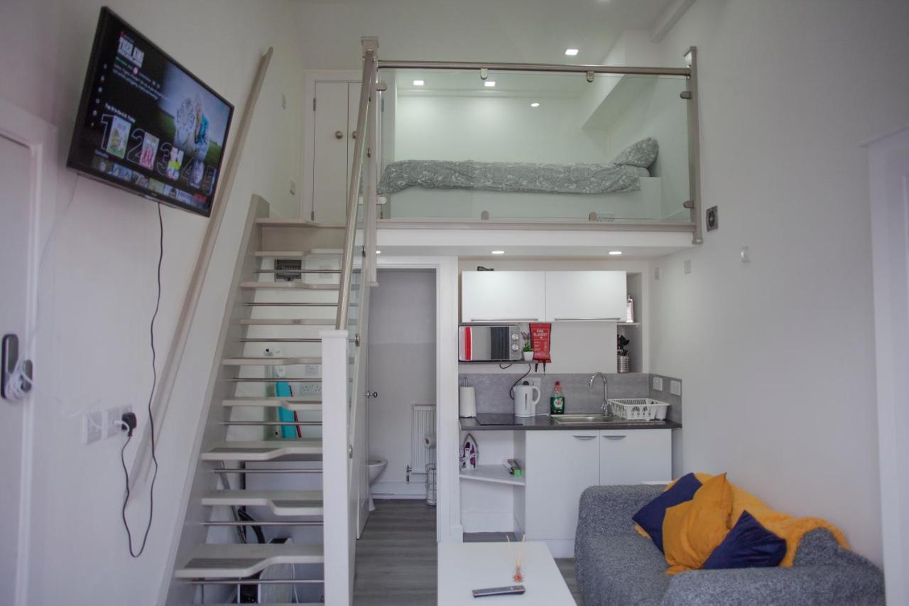 Modern & Stylish Studio In Reading Centre Lägenhet Exteriör bild